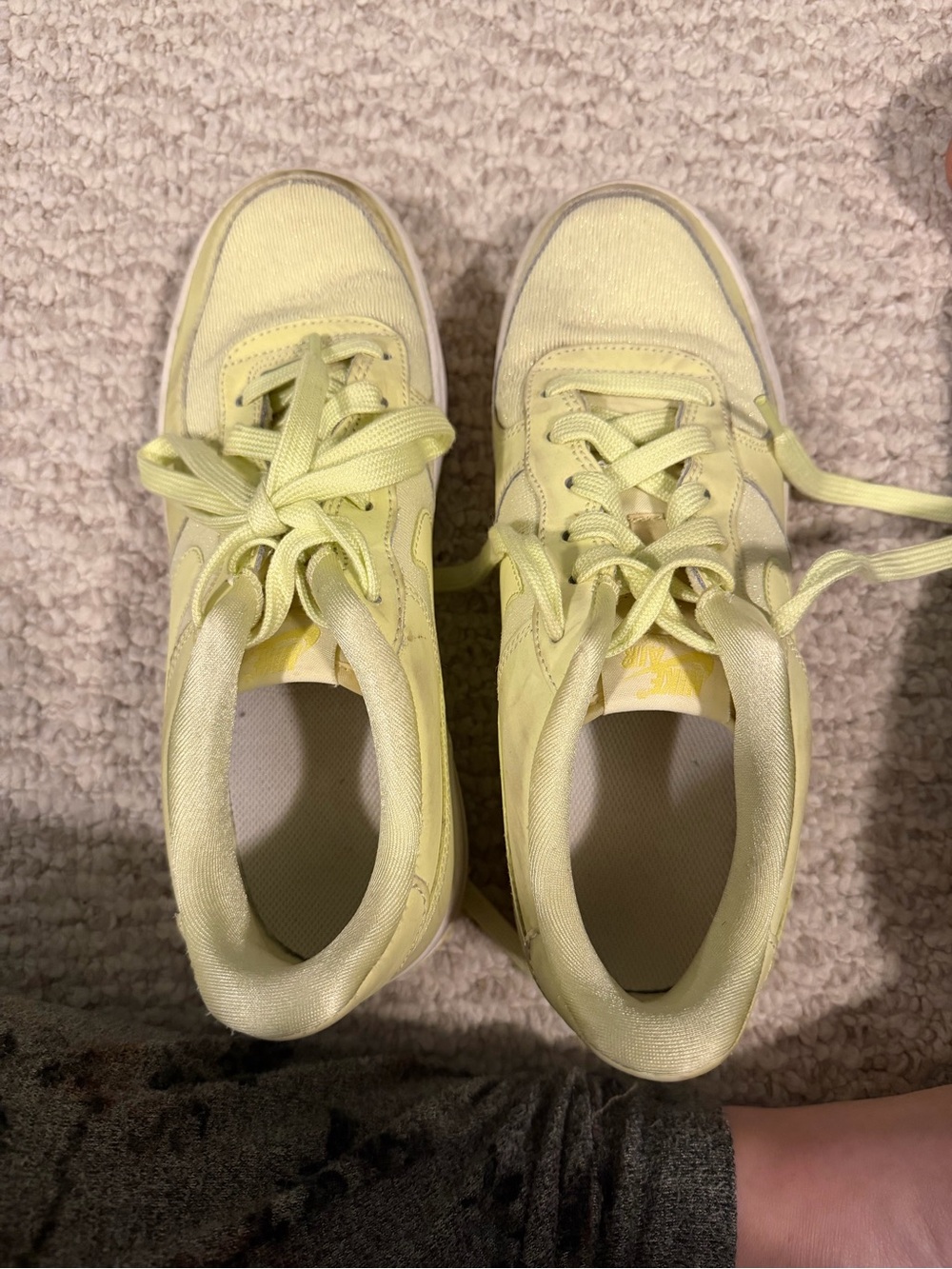 Nike Women’s Pastel Yellow Lace-Up Sneakers